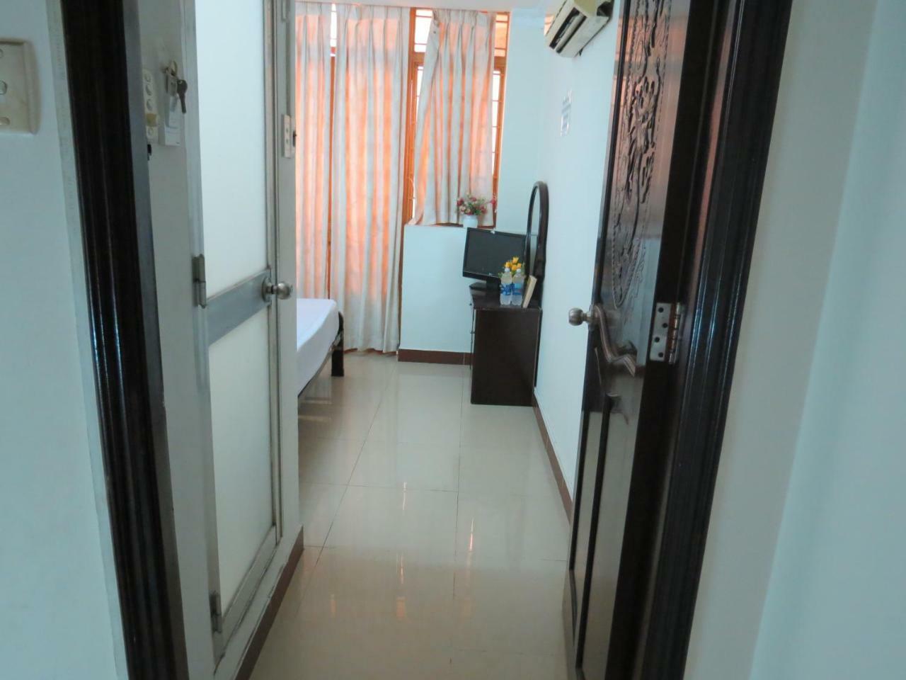 הו צ'י מין סיטי Color House Hostel מראה חיצוני תמונה